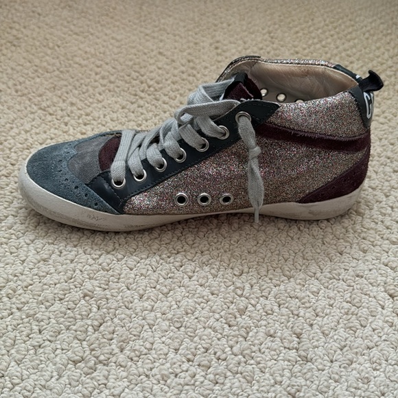 Golden Goose Glitter and Suede Sneakers - Picture 4 of 5